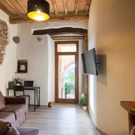 Il Tramonto Apartment *